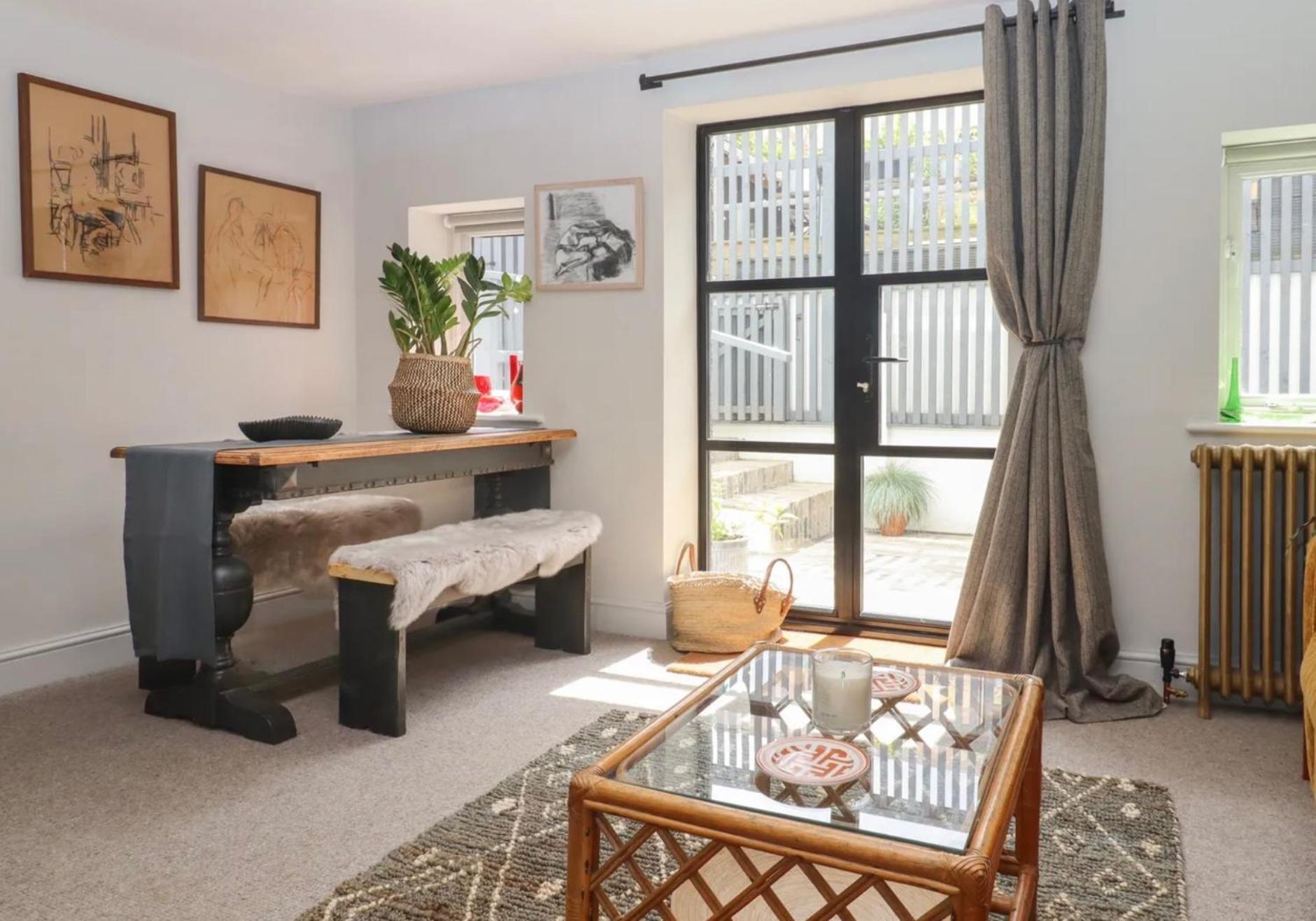 Artists Hideaway Apartment Battle Exterior photo